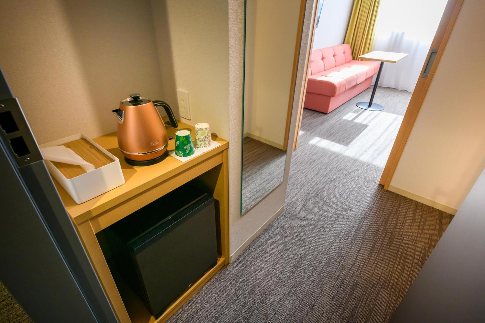 Hotel Sobial Namba Daikokucho Osaka Buitenkant foto