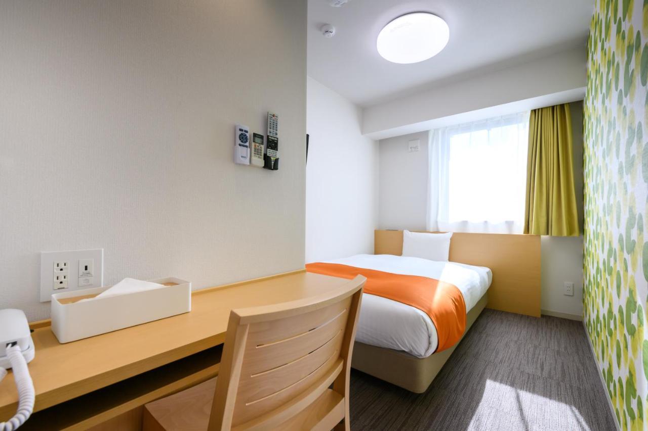 Hotel Sobial Namba Daikokucho Osaka Buitenkant foto